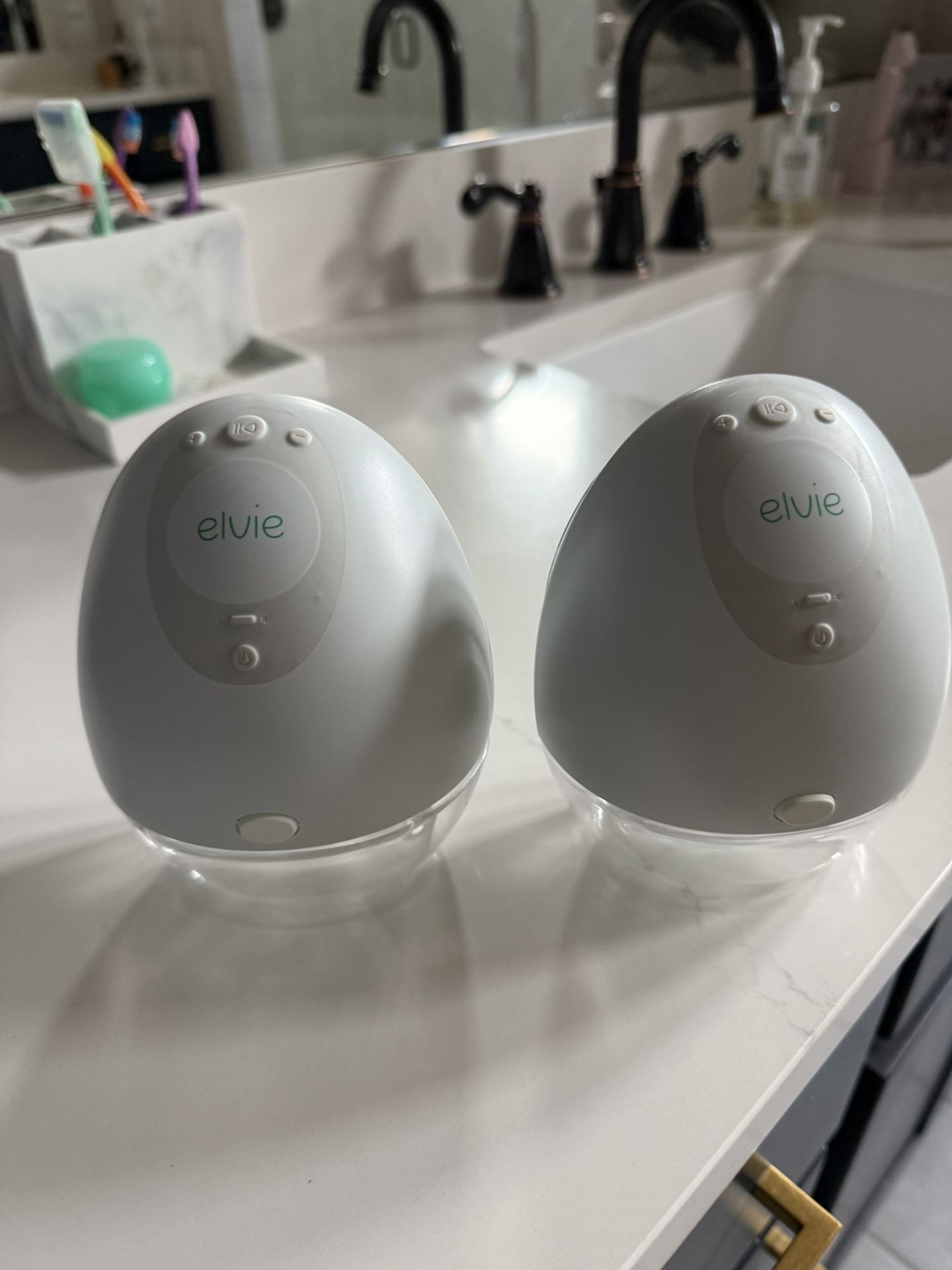 Elvie Wearable device 