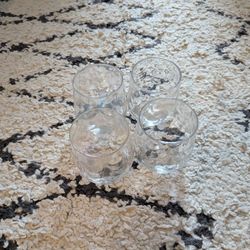 4 Mermaid Scale Pattern Cups