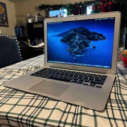 Excellent 13 Inch Apple MacBook Air With Intel Core i5 Processor With Programs 