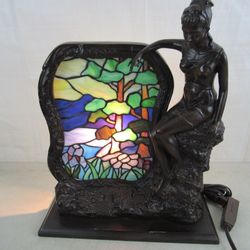 Art Nouvea Bronze Tone Lady Tiffany Style Stained Glass Table Lamp 17"


