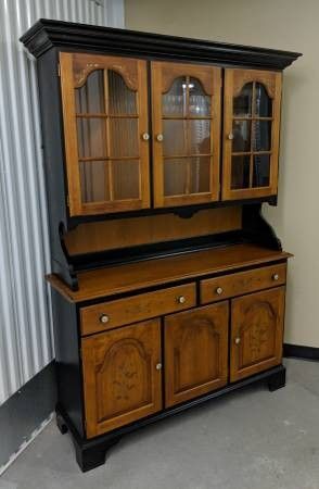 Hitchcock Flanders China Hutch / Cabinet - Vintage Country Chic Style