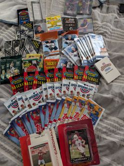 Miscellaneous sealed sports packs