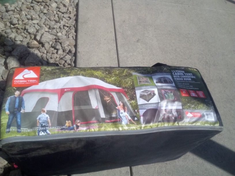 12 Person Cabin Tent