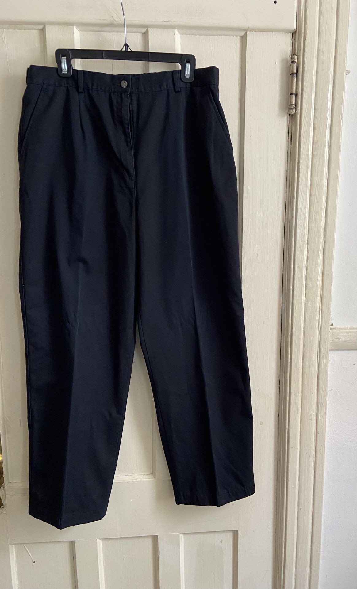 L.L.Bean women’s perfect fit straight leg size 16