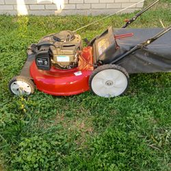Yard Machines Push Mower 