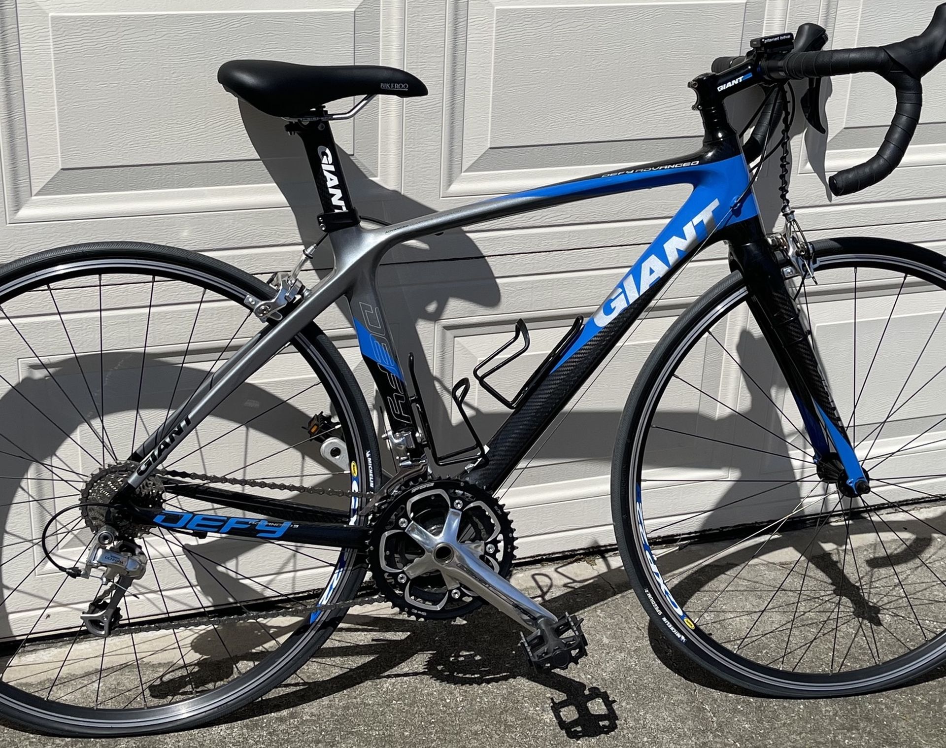 2008 Giant Defy Advanced 3 Endurance Performance Road Bike