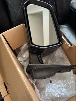 Chevy traverse driver side mirror