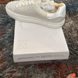 Betty Johnson shoes size 9