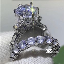 New 18k White Gold Wedding Ring Set 