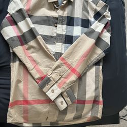 Burberry Button up