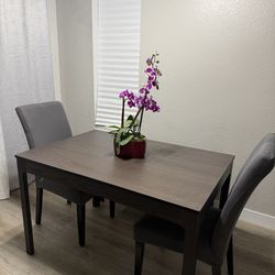 Extendable Dining Table + bench + (2 free chairs)
