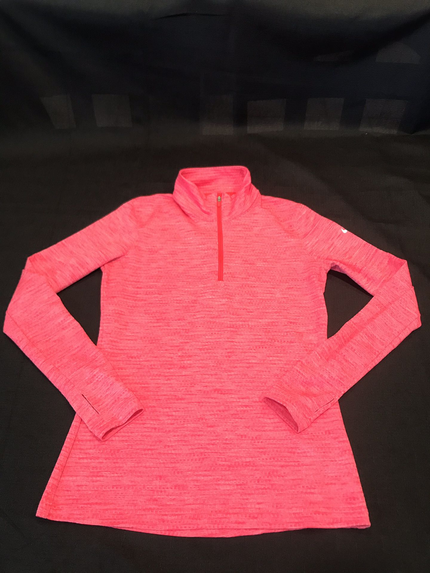 Nike Golf- Dry Fit women’s Hot pink long sleeve pullover 1/4 zip up
