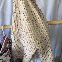 SWEATER w Tiny Colforful Cotton Balls 