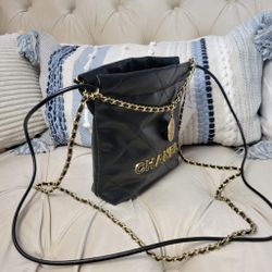 They Call Her The Mini 2•2 In Black