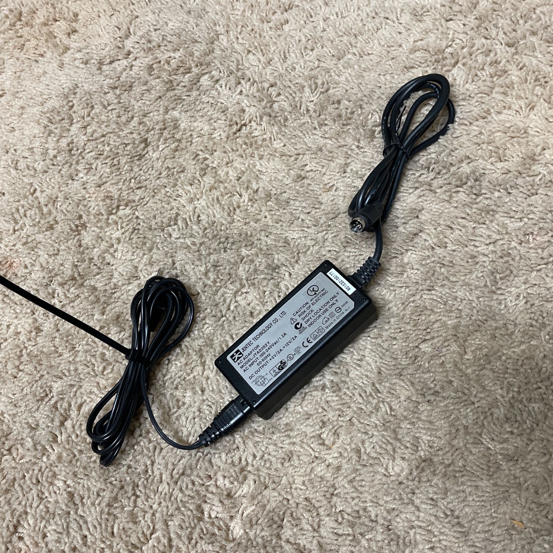 Jentec Technology Model JTA0202Y +5V/2A, +12V/2A AC Adapter and Power Supply