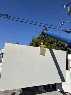 Quartz Calcatta Slab 
