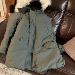 USAF Extreme Cold Weather Parka, N-3B Size Large