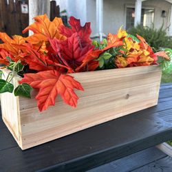 Cedar wood Flower Planter Boxes, Seasonal Decor, Crafting , Gift Box