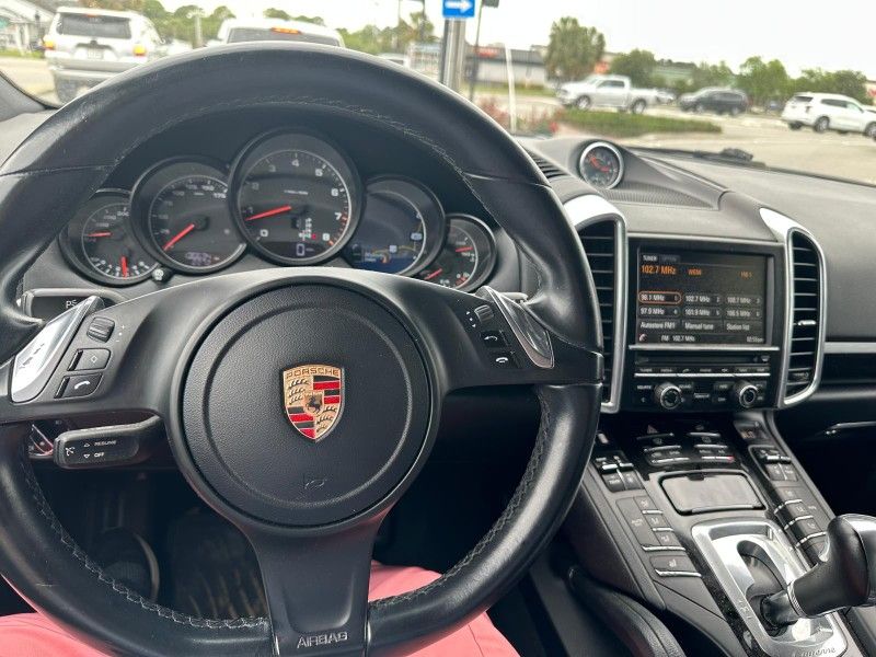 2014 Porsche Cayenne