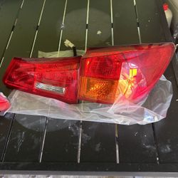 Lexus Is250 Tail Lights (both)