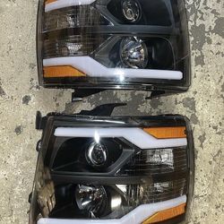 07-13 Chevy Silverado Black Housing Amber Reflector LED DRL Sequential Signal Projector Headlights