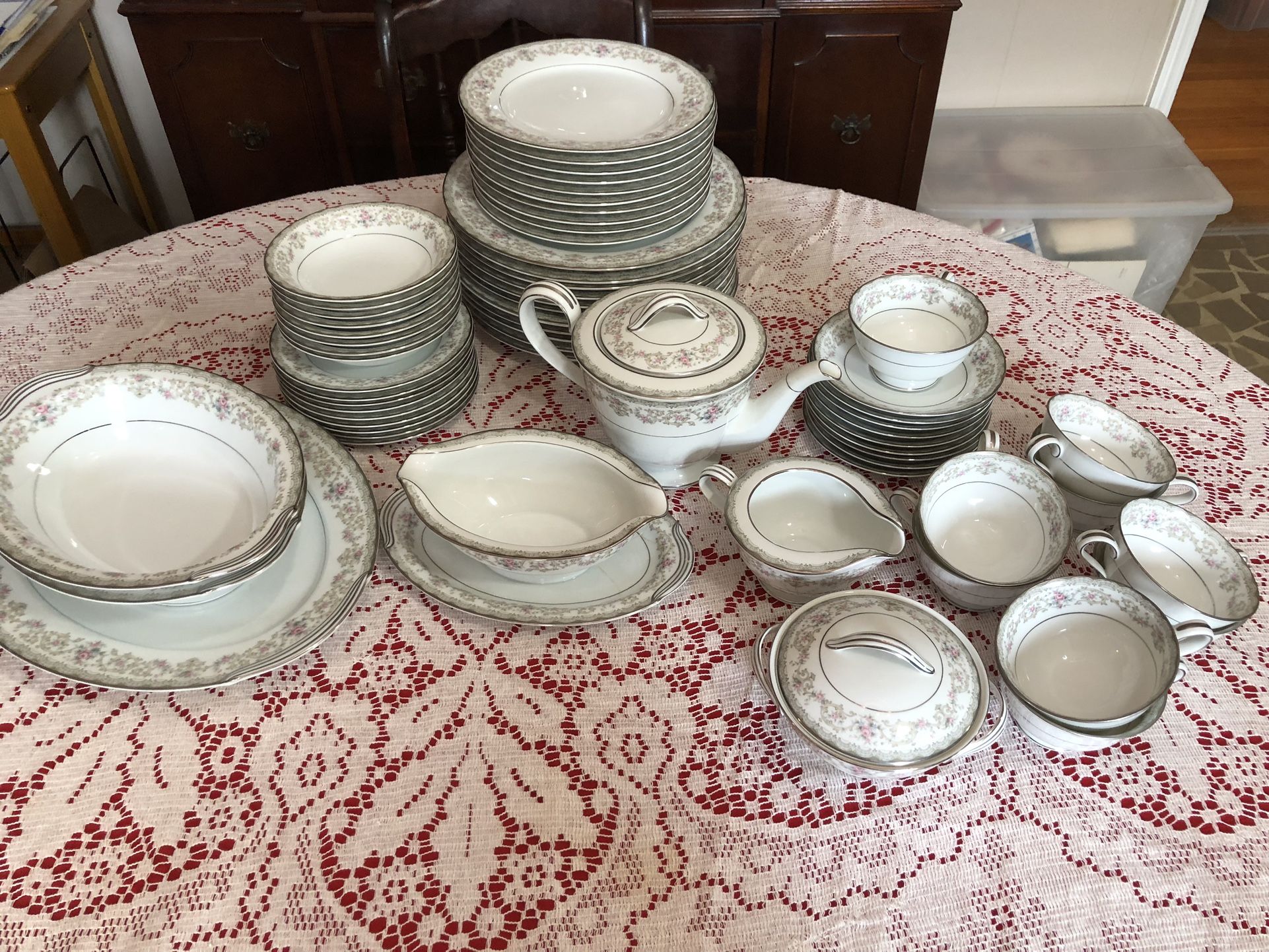 Noritake China Edgewood Made In 63 Pieces
