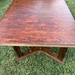Solid Wood Dinning Table