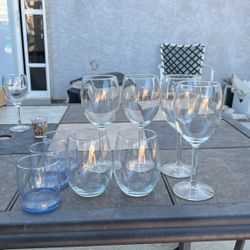 Wine Glasses. Set of Six (6) Plus Three (3) Free Glasses.