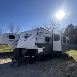 2018 Prime Time Avenger ATI travel Trailer RV