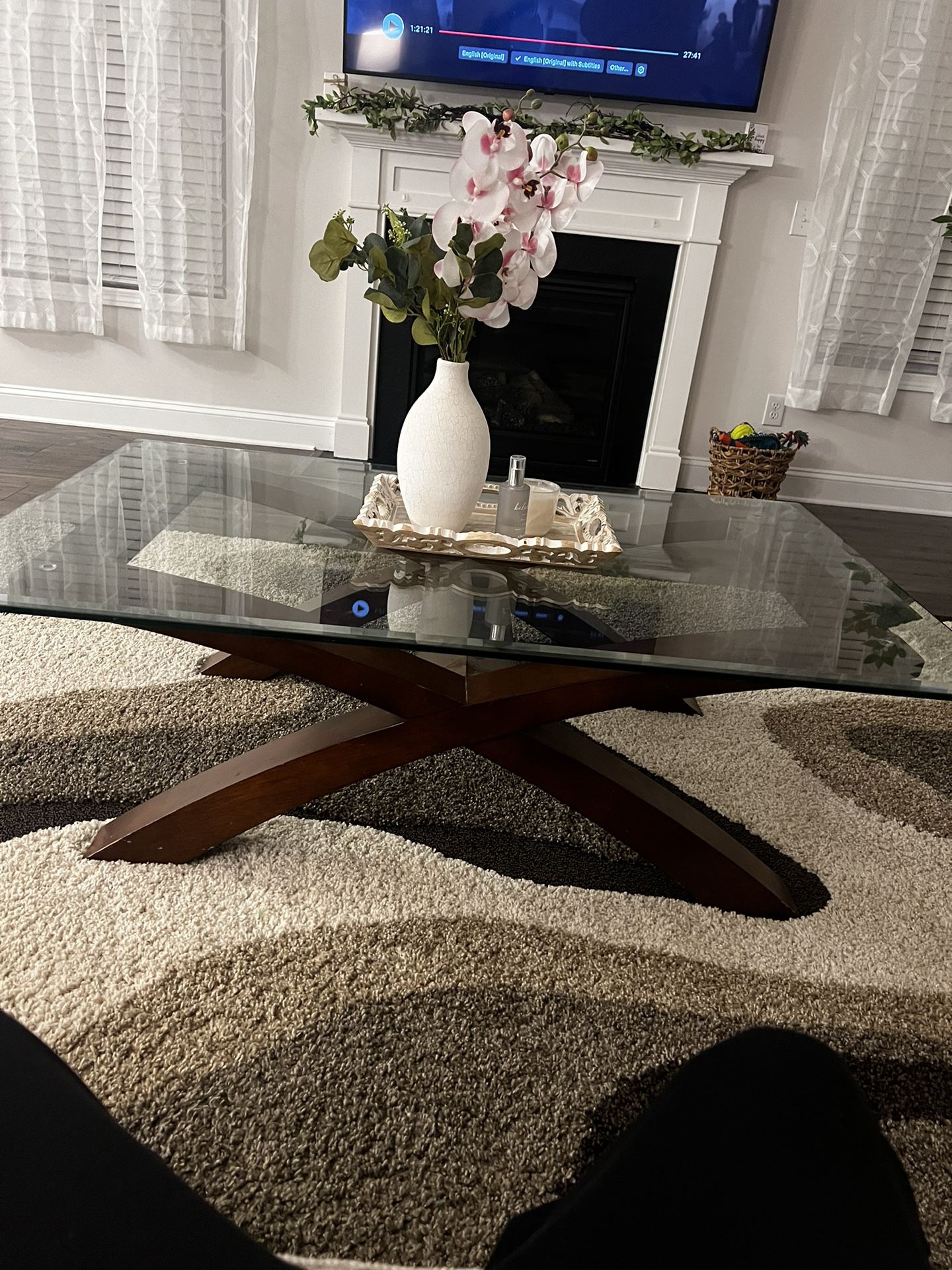 Center and end Tables 
