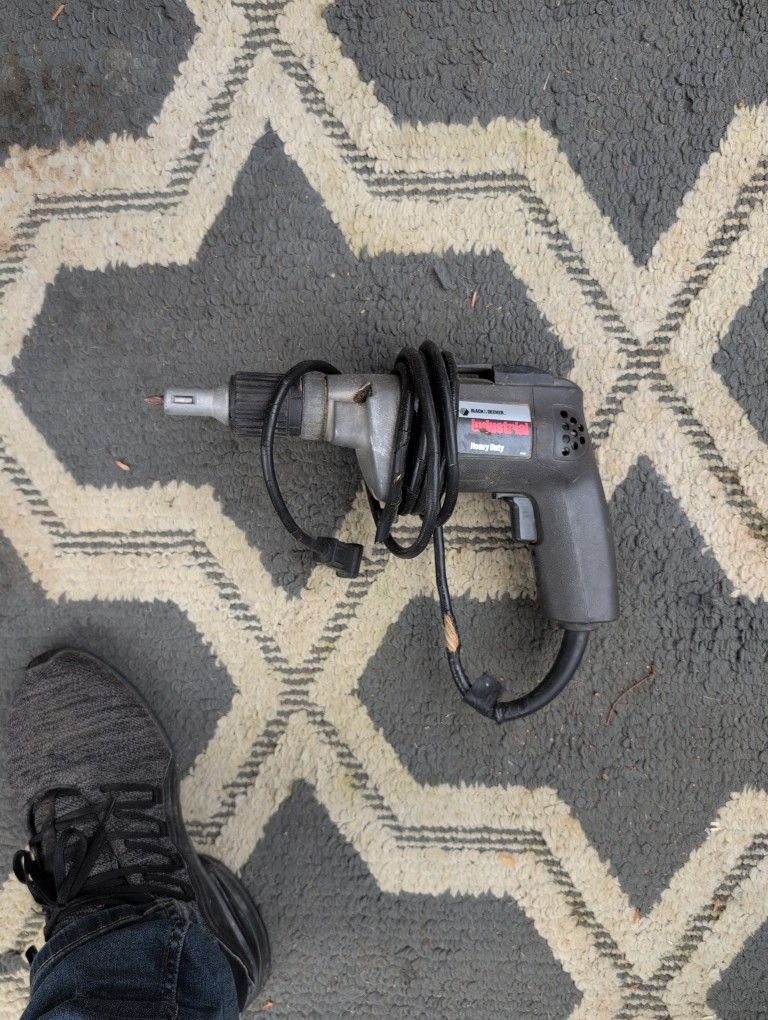 Black And Decker Heavy Duty Power Drill