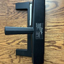 Swingline Model 440 Heavy Duty Adjustable Industrial Three Whole Punch