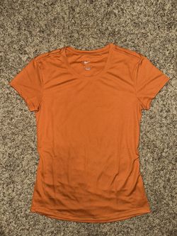 Nike Women's Dri-FIT Style Comfortable T-Shirt