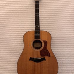 Taylor 110 Acoustic Guitar
