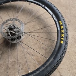 Maxxis tire and wheel