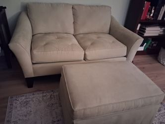 Loveseat and ottoman