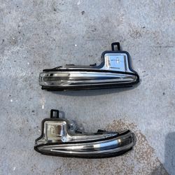 OEM Toyota Tacoma Turn Signal