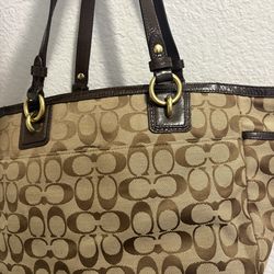 Coach purse