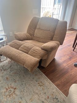 Rocker Recliner Chair