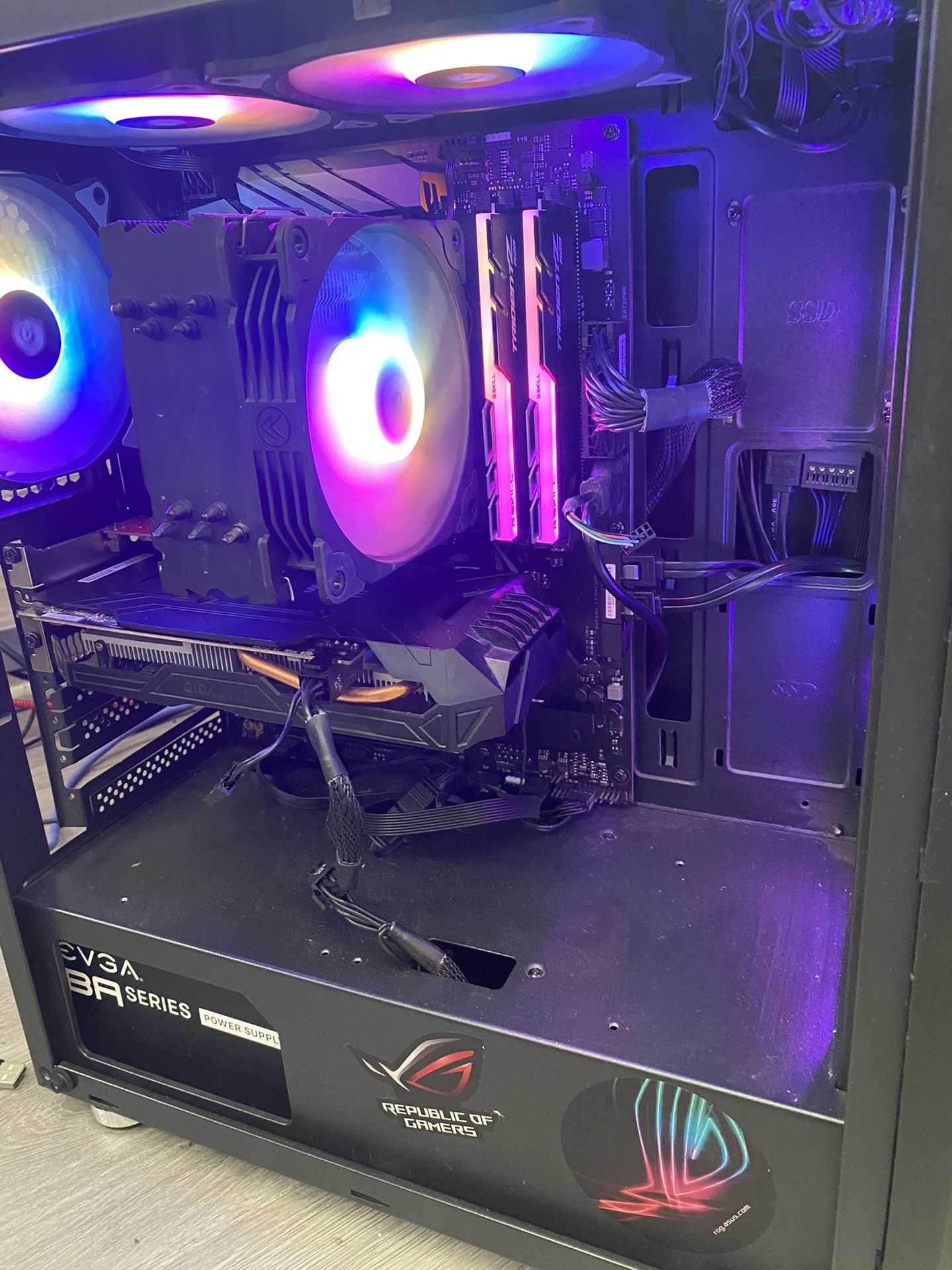 Mid Tower Gaming Pc