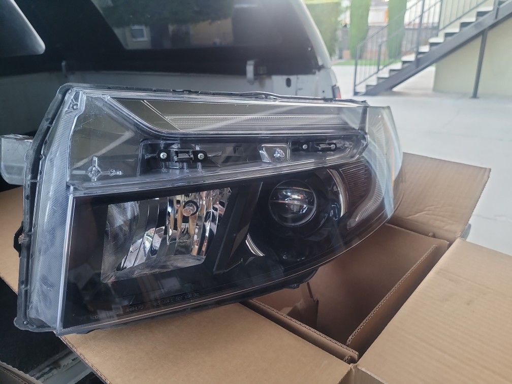 21-23 Honda Ridgeline Headlights 