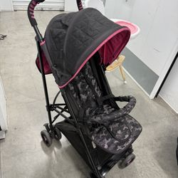 Stroller 
