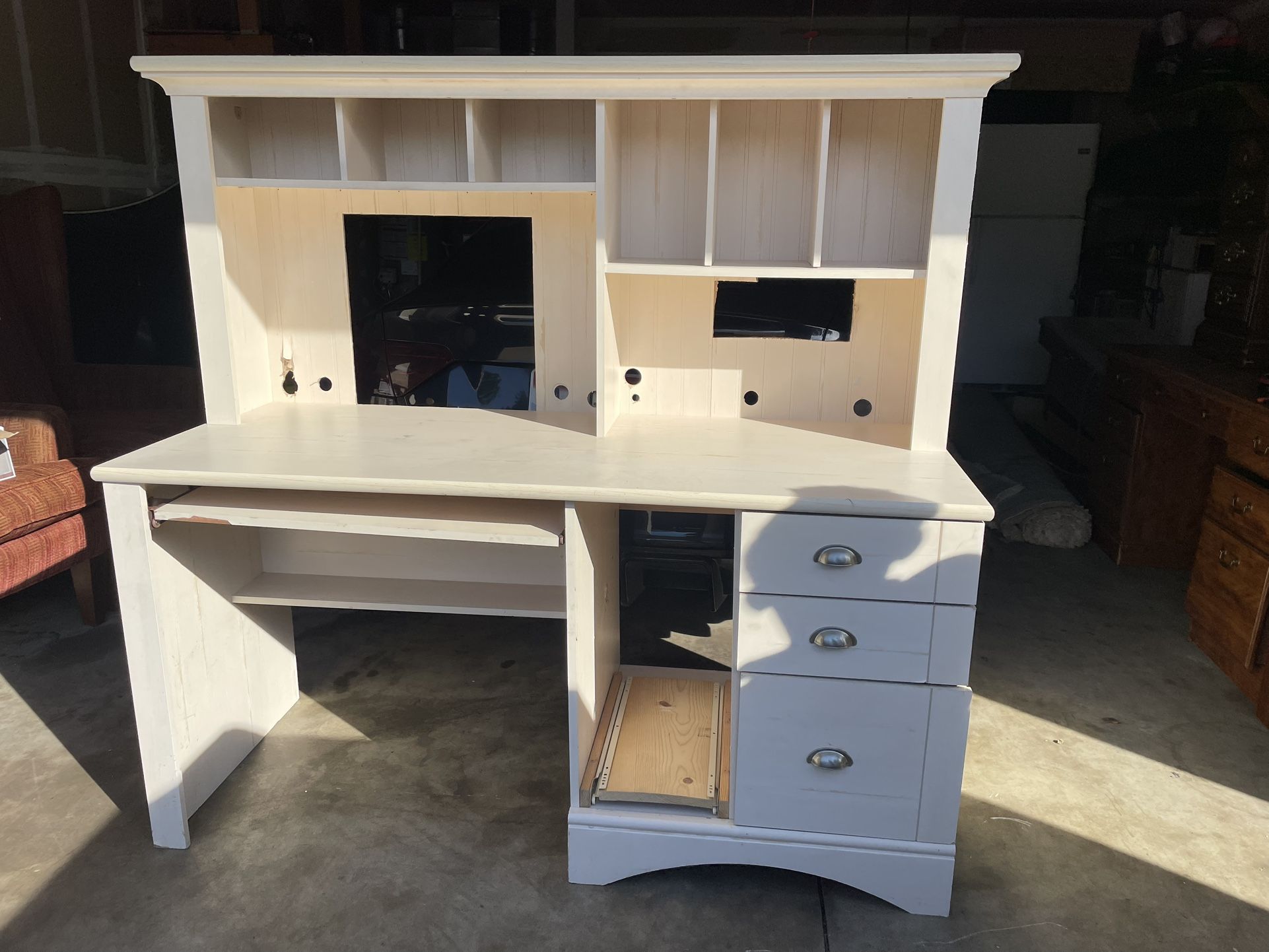 Traditional Wooden Office Desk and Matching Dresser Set