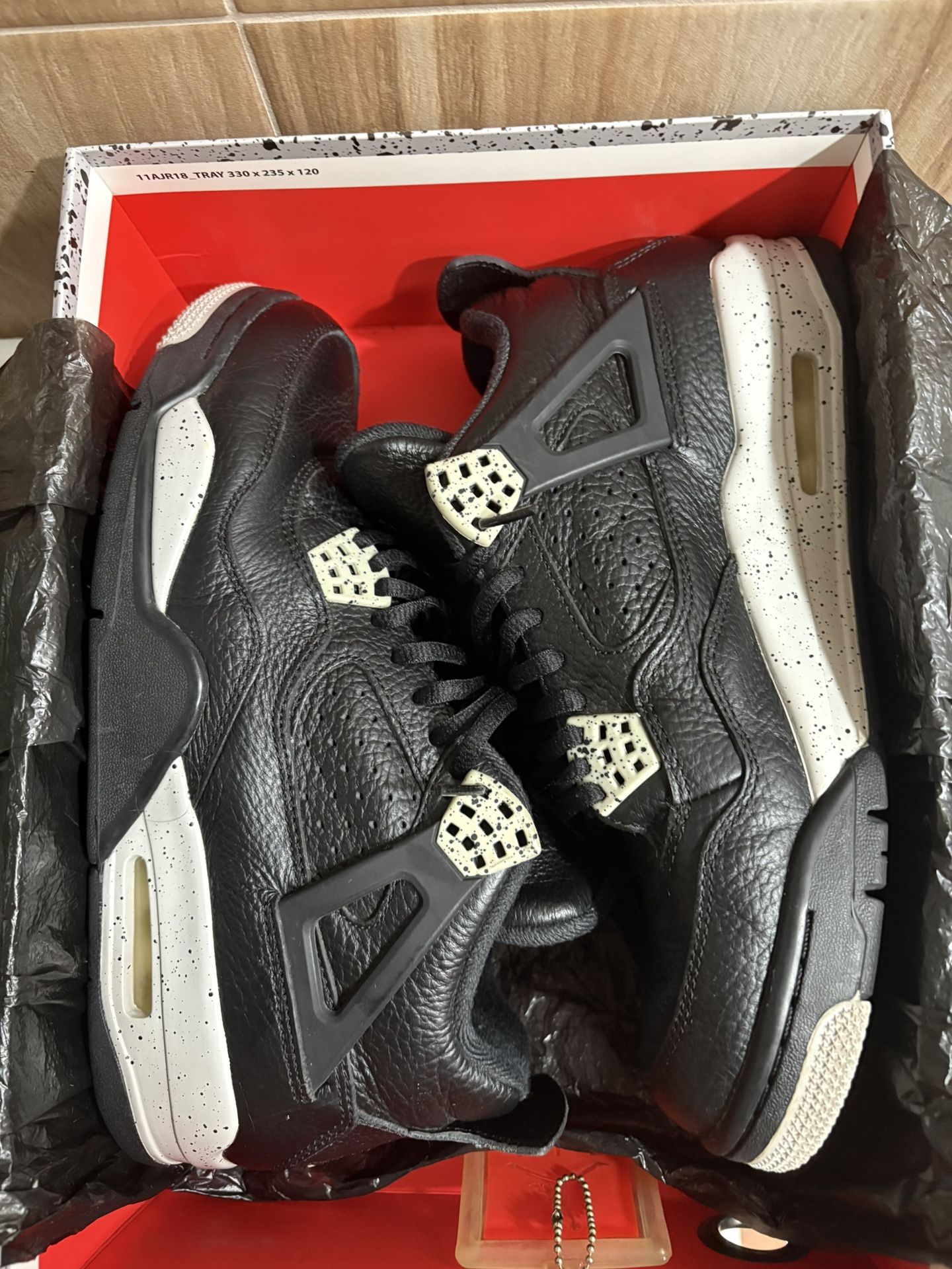 Air Jordan 4 Retro LS “Oreo” 2015 Release