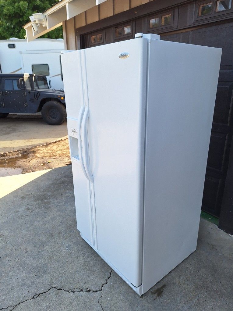 Whirlpool Refrigerator