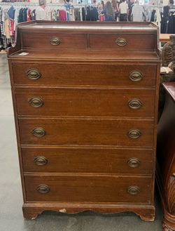 Vintage standing dresser