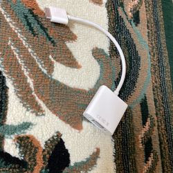 Apple A1368 VGA to 30-Pin Adapter MC552ZM/B iPod iPhone iPad