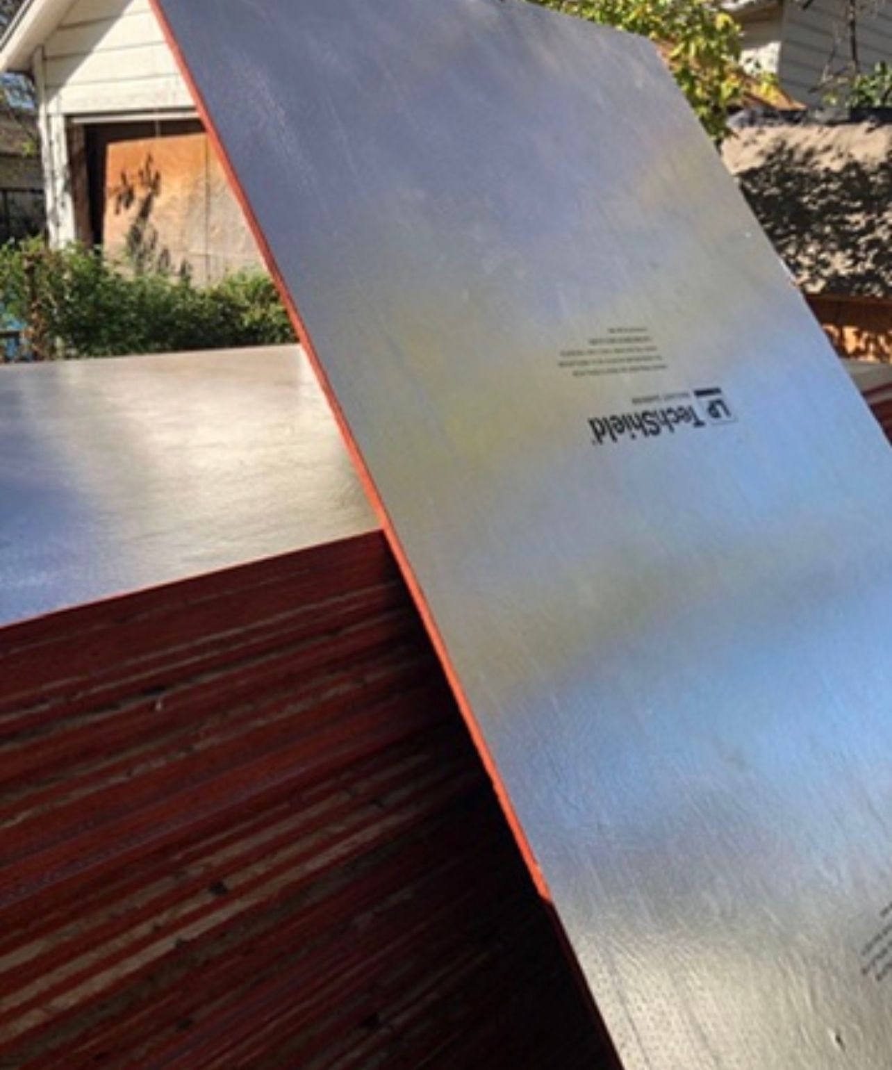 Radiant Barrier OSB Plywood 1/2in Roof Sheathing Decking Brilloso 1/2in (Aluminio) The for