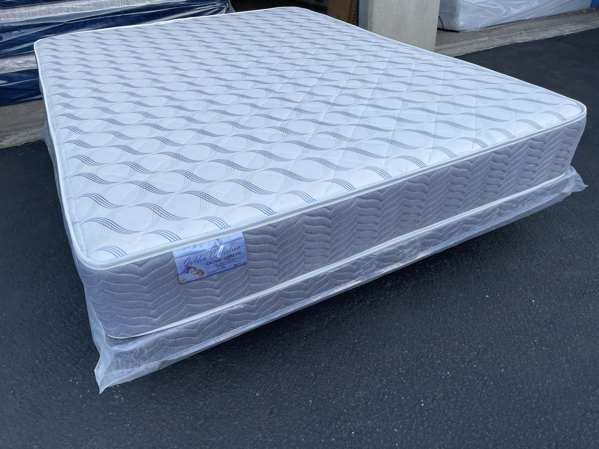 Queen Royal Supreme Mattress And Boxspring 