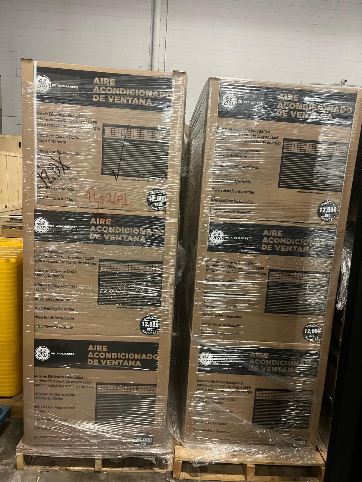 🔥AC WINDOW 12000 btu 220 v🔥